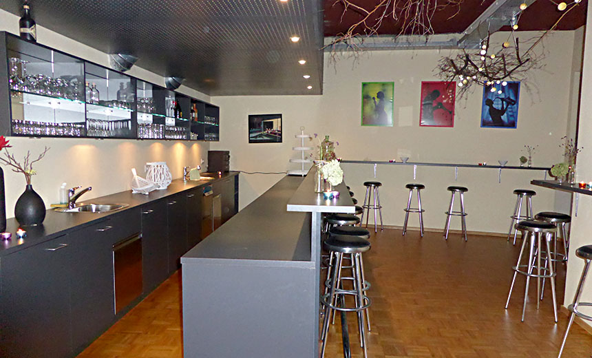 Bar Bar